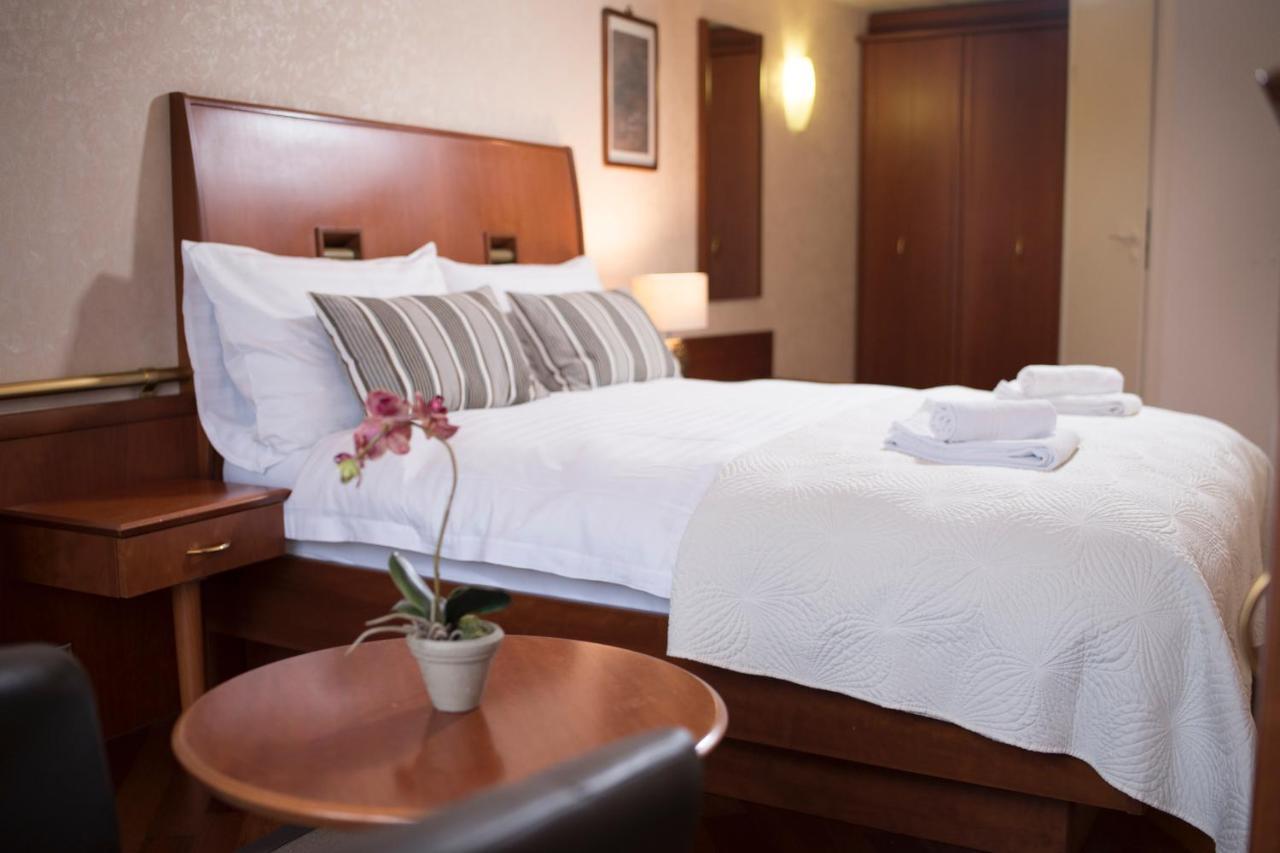 Hotel Regina Lausanne Eksteriør bilde